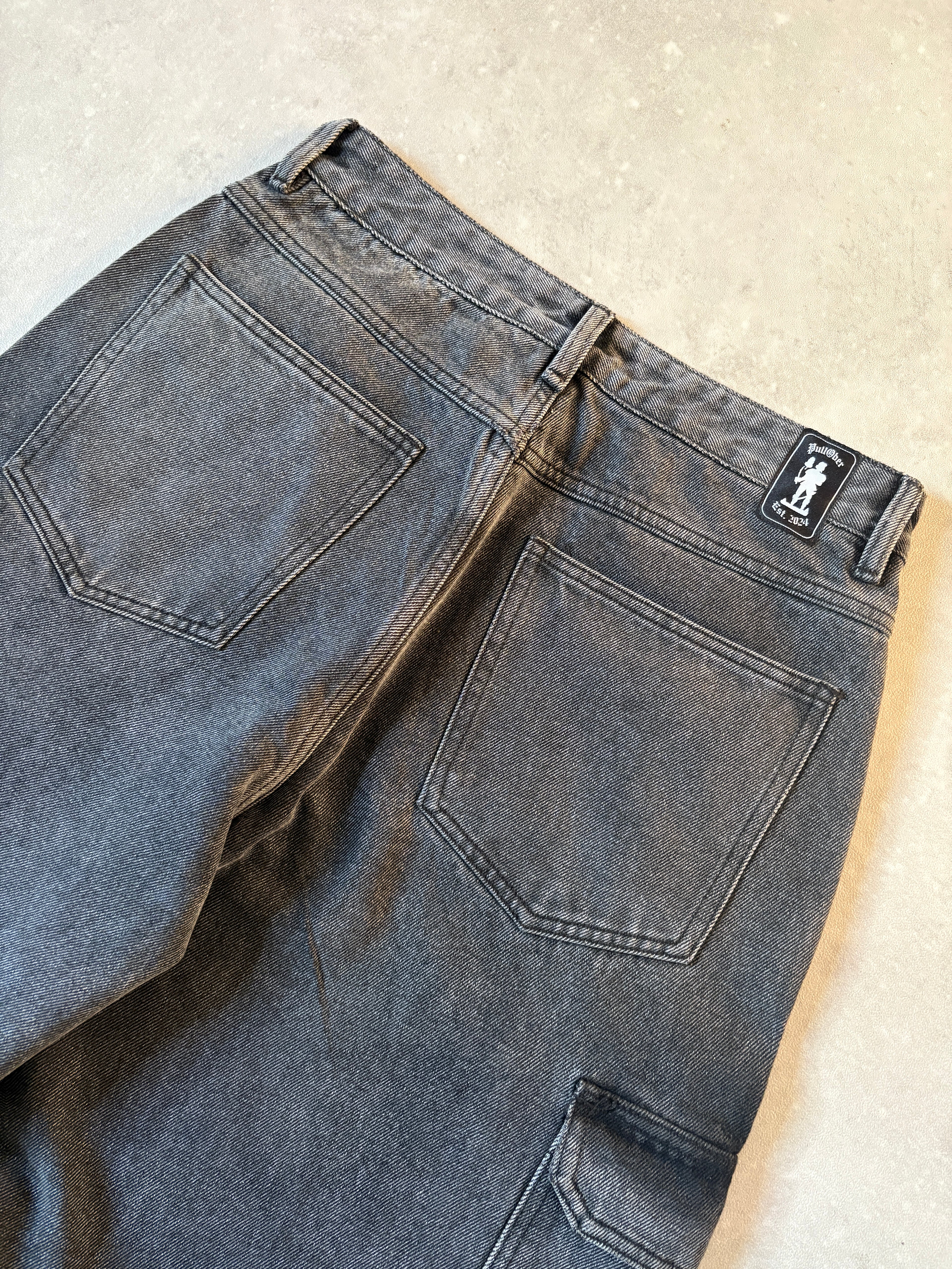 The PullOber Cargo Denim