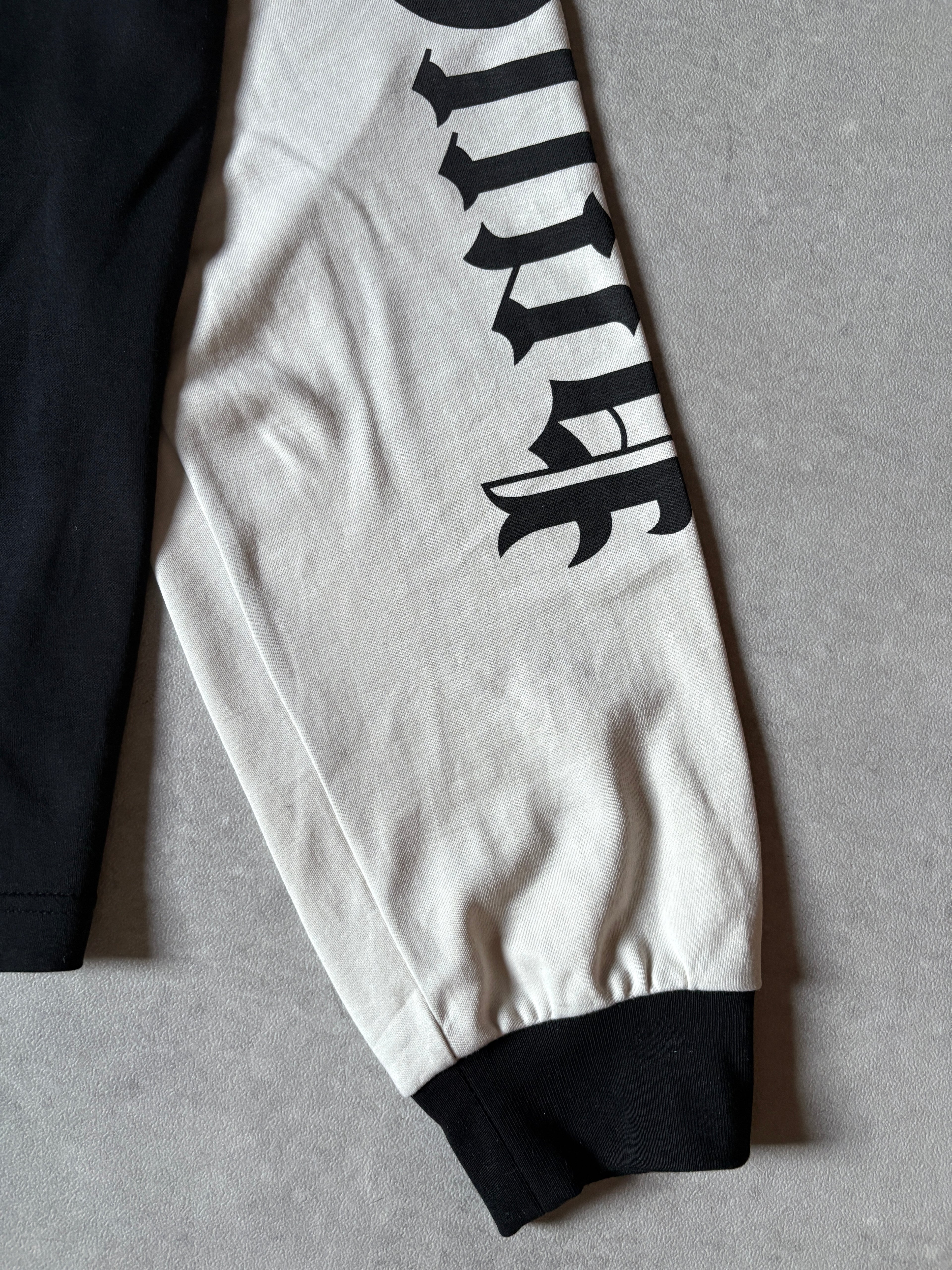 The PullOber Longsleeve