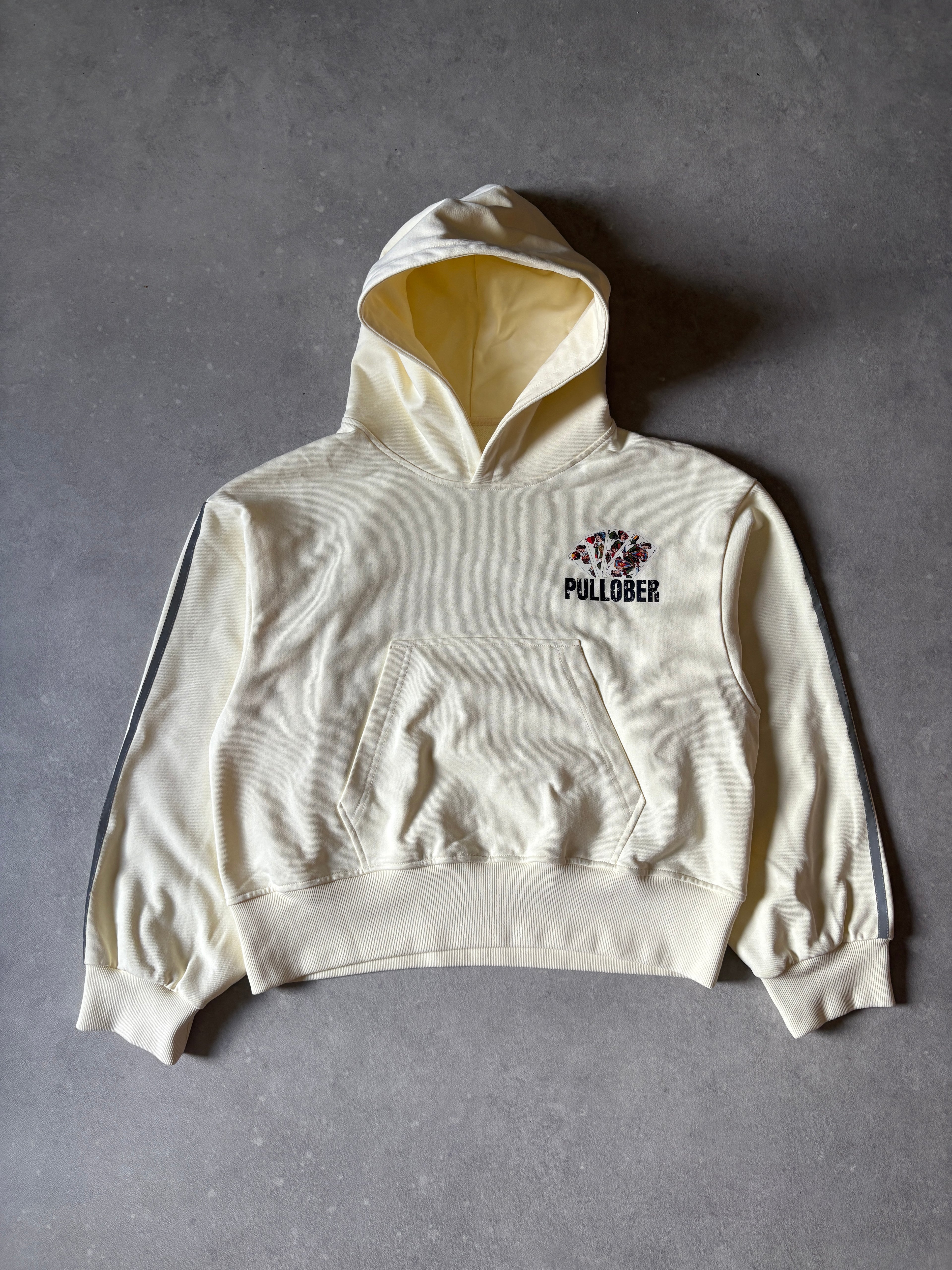 The Classic V2 PullOber (Cream)