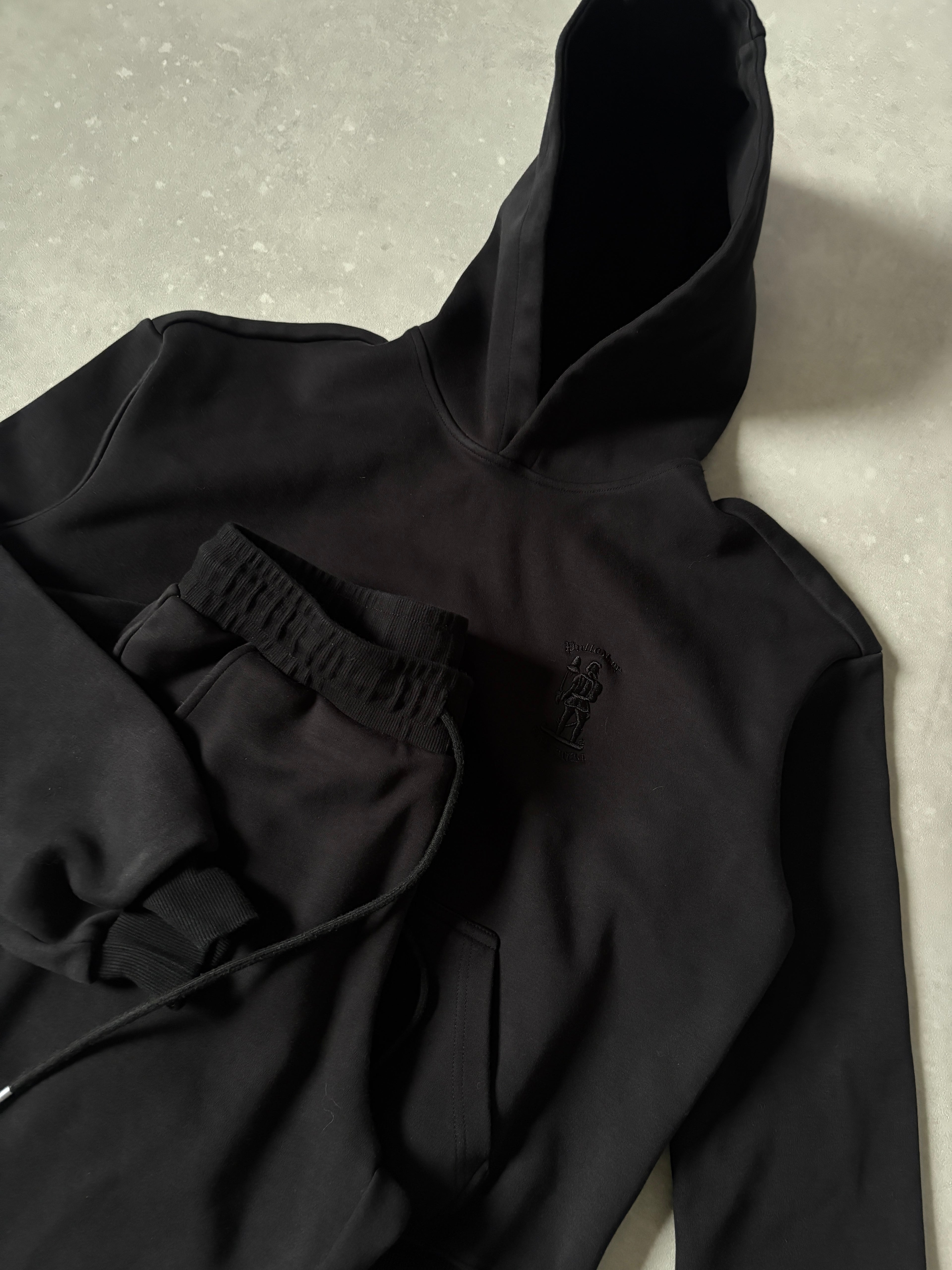 Tracksuit (Black)