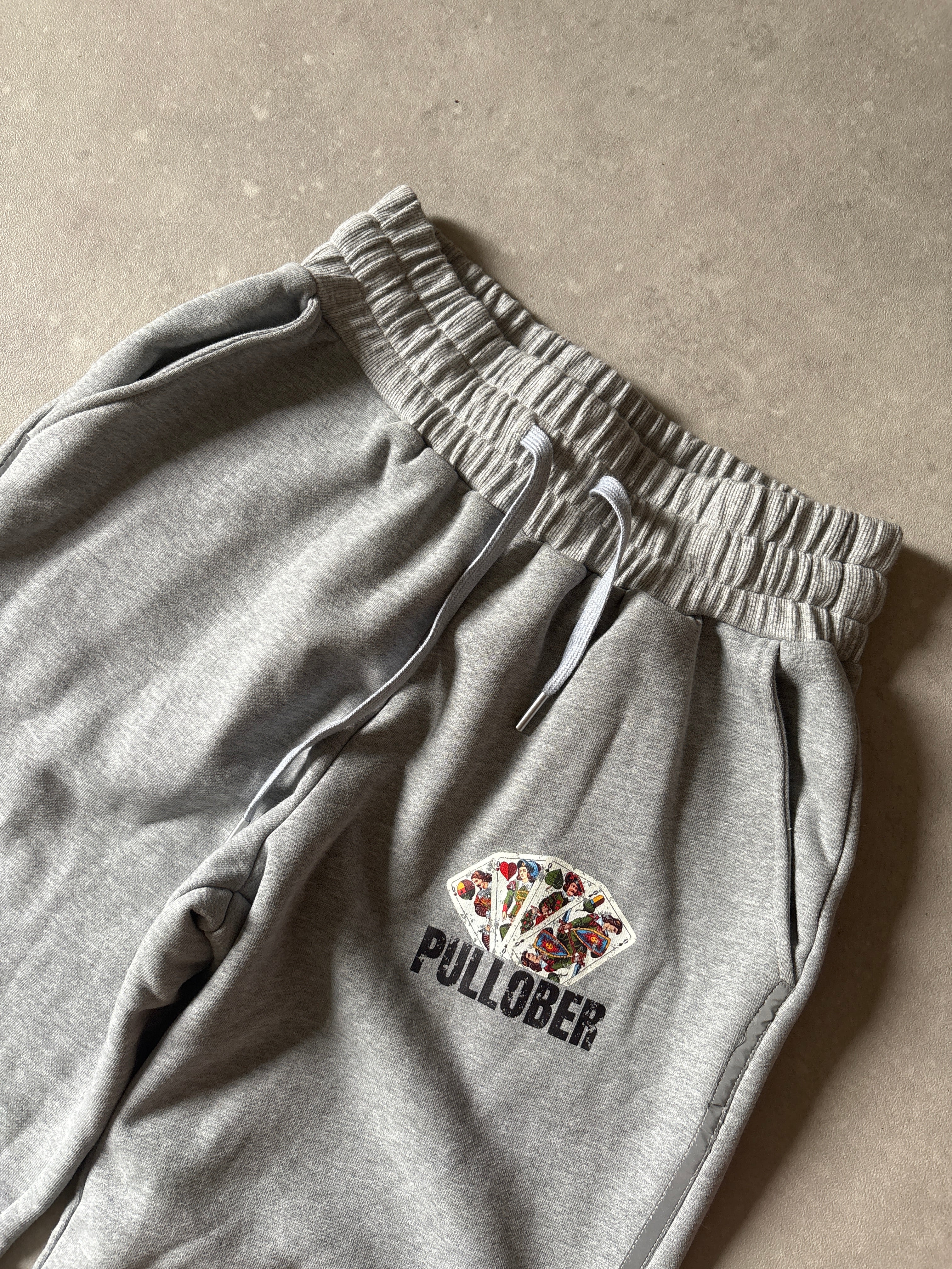 The Classics V2 Set (Grey)