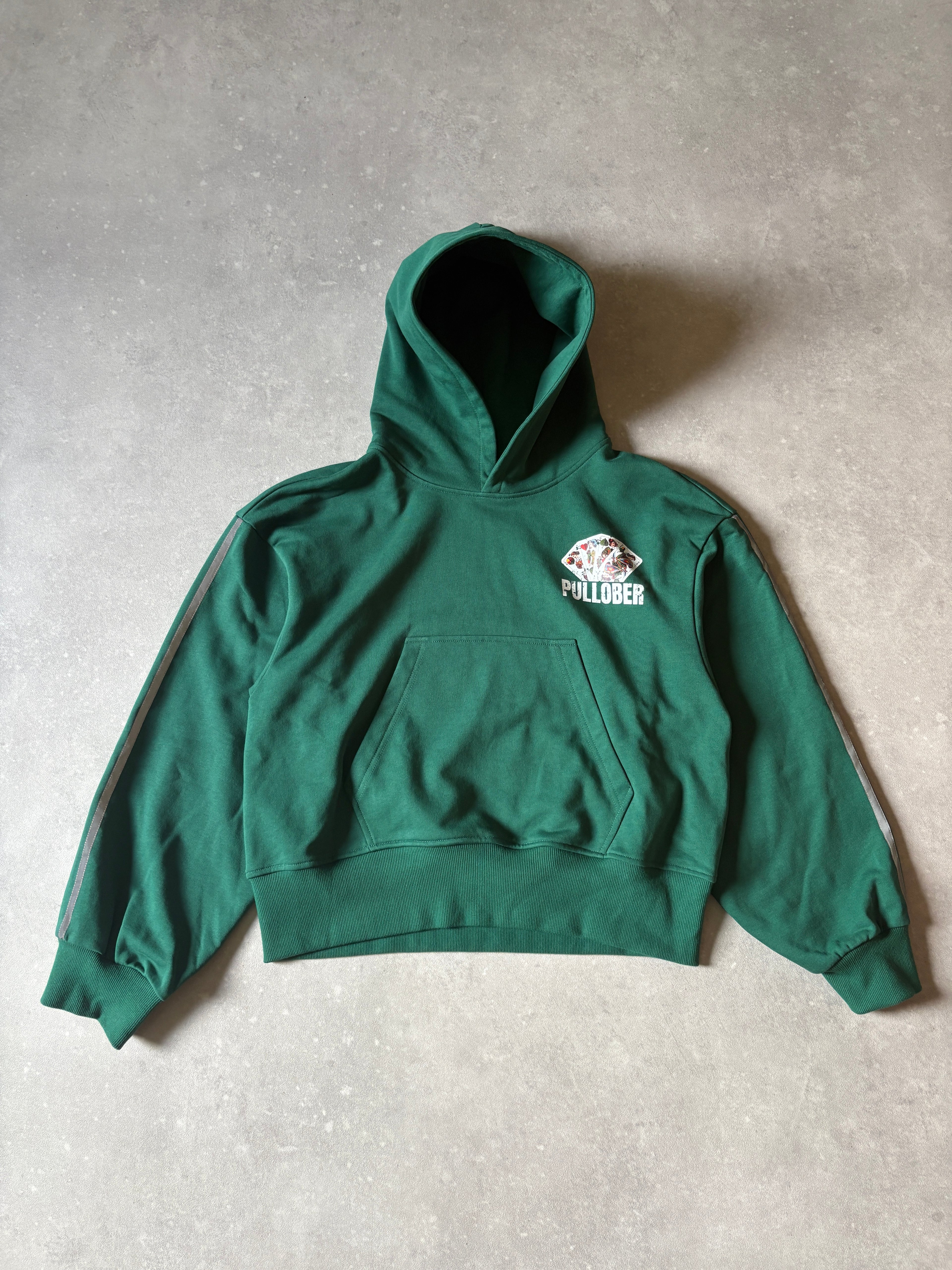 The Classic V2 PullOber (Green)