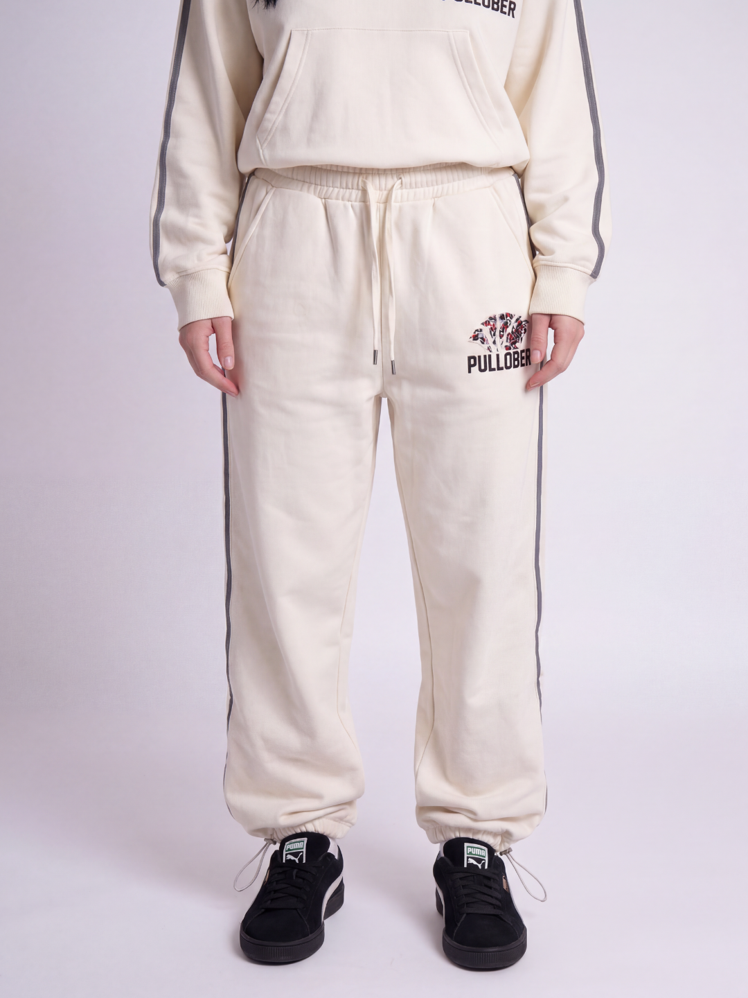 The Classics V2 Joggers (Cream)