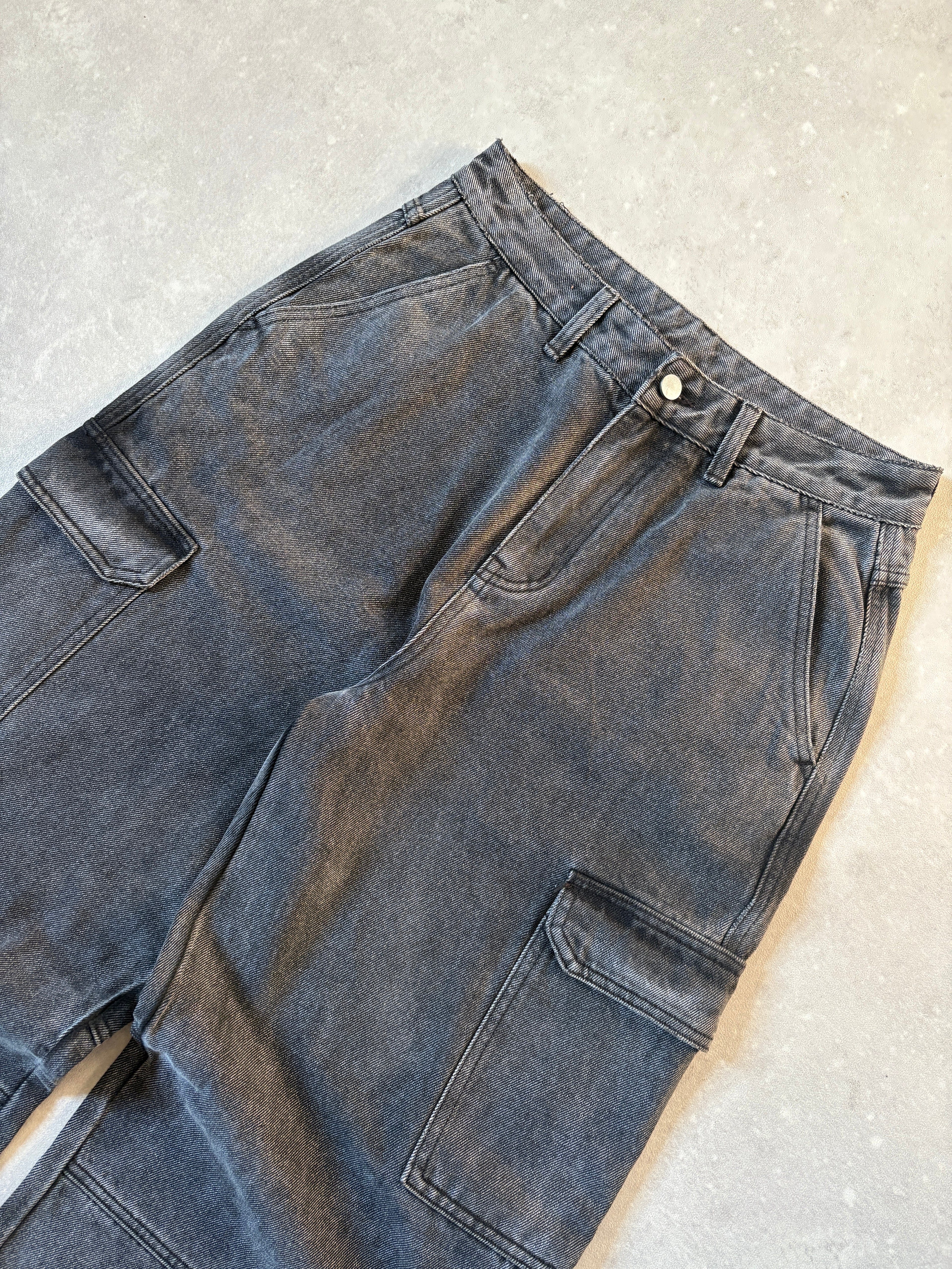 The PullOber Cargo Denim