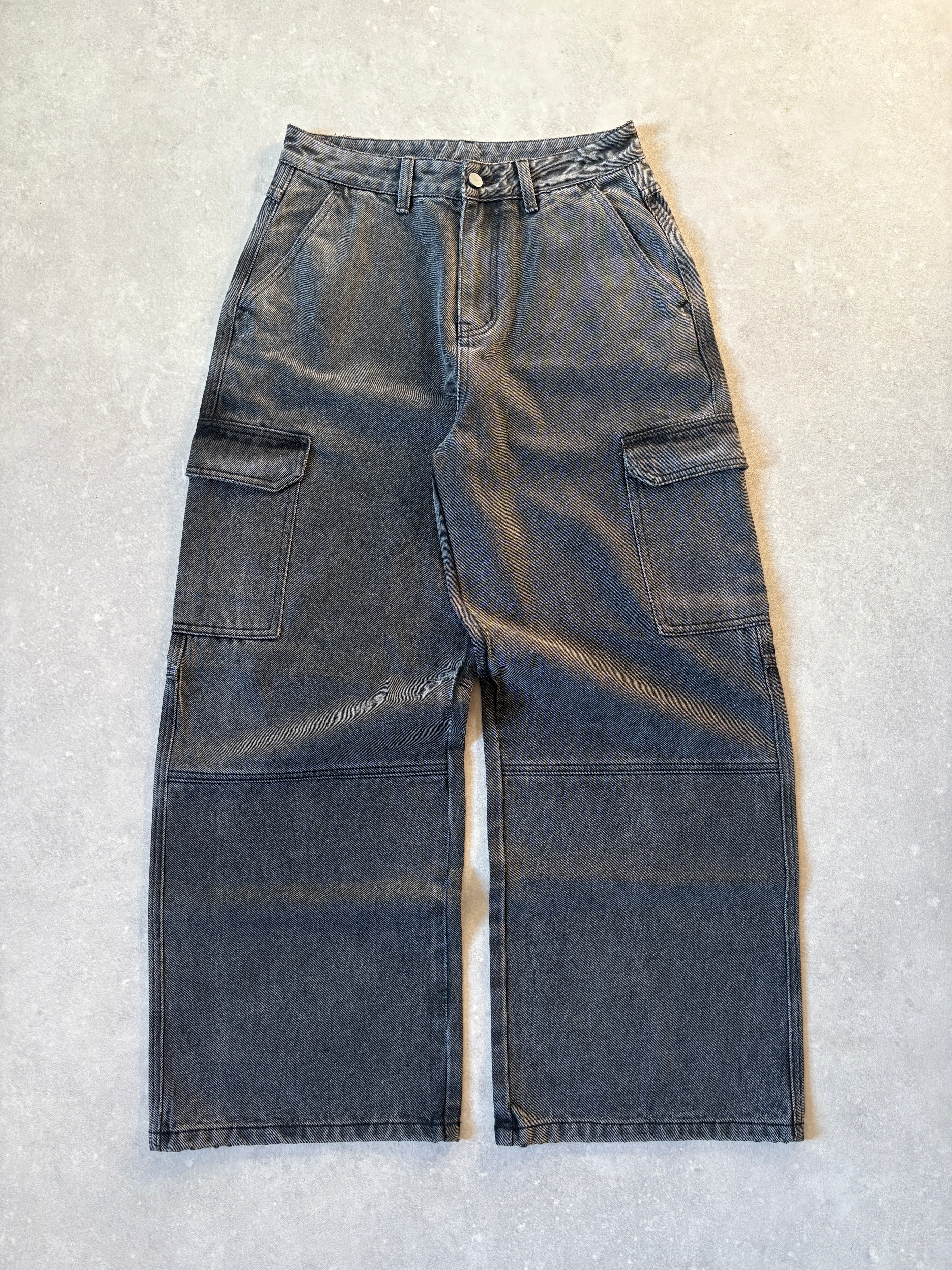 The PullOber Cargo Denim