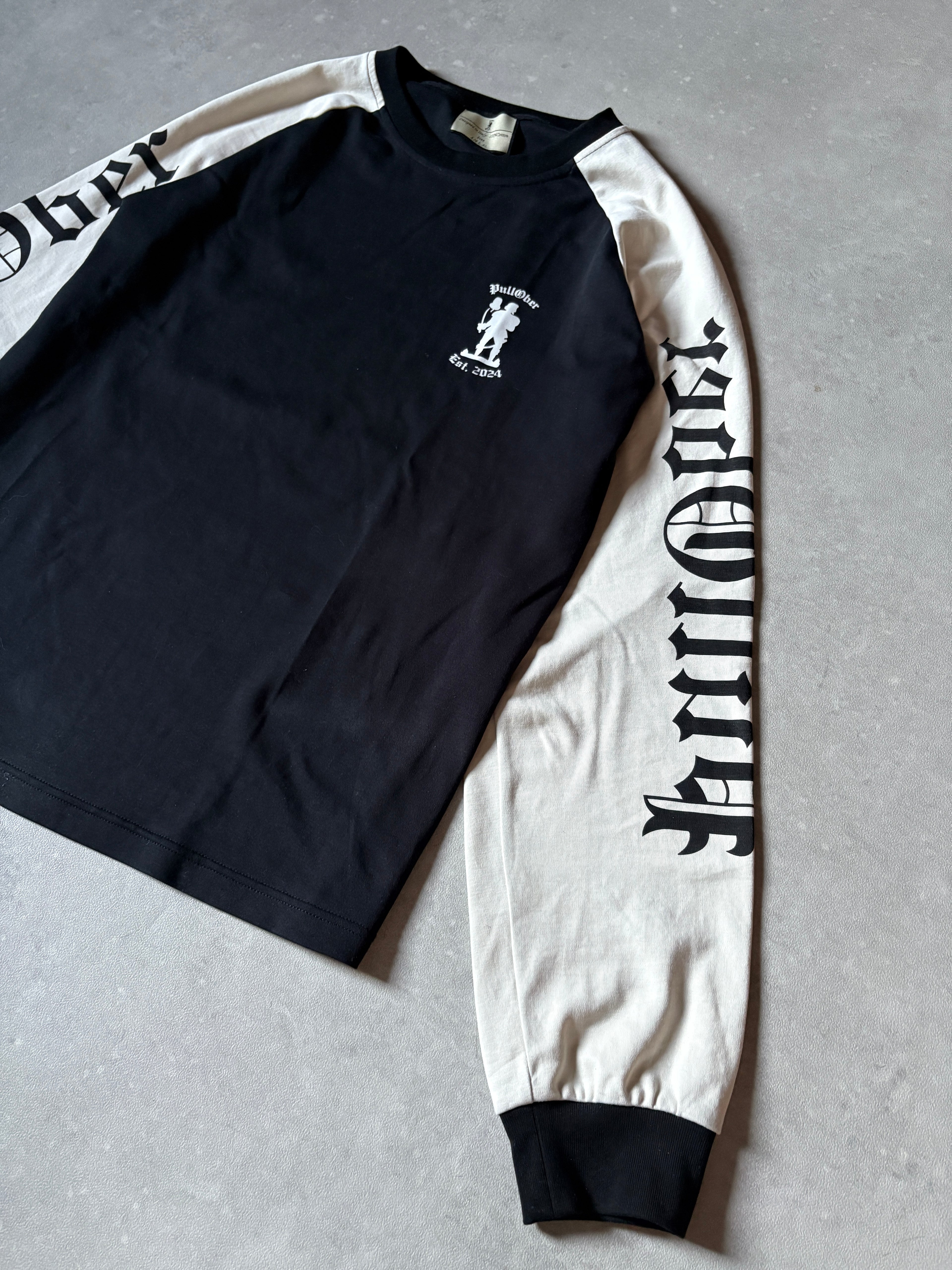 The PullOber Longsleeve