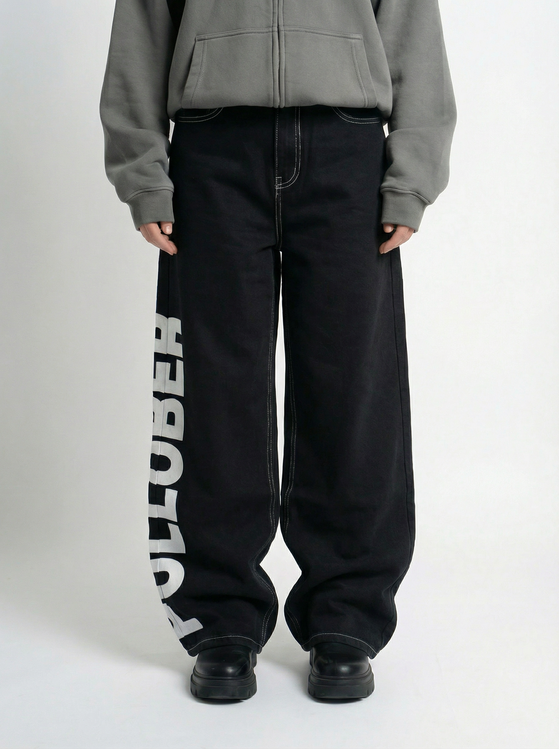 The PullOber Black Denim