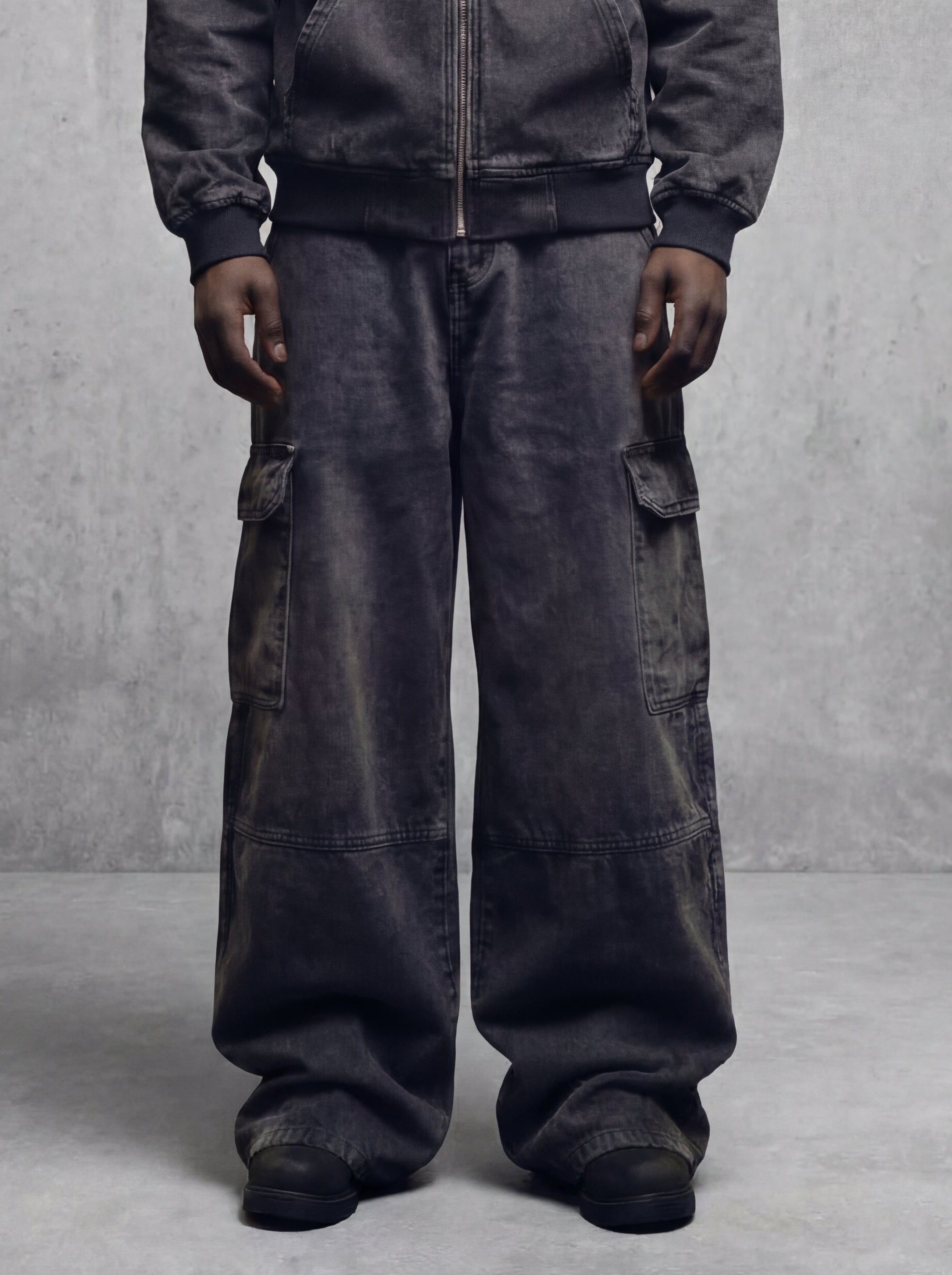 The PullOber Cargo Denim